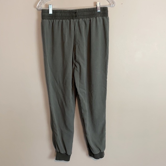 Splendid Drawstring Muted Green Joggers Size M - Picture 6 of 15
